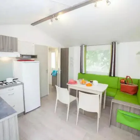Mobilhome 5 Etoiles - Piscine - Eebdca
